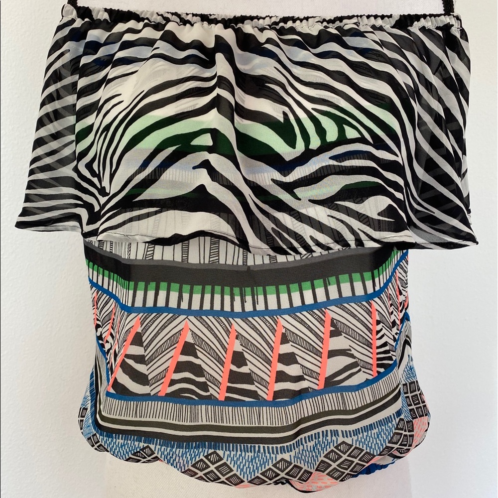 Express Strapless Women Top